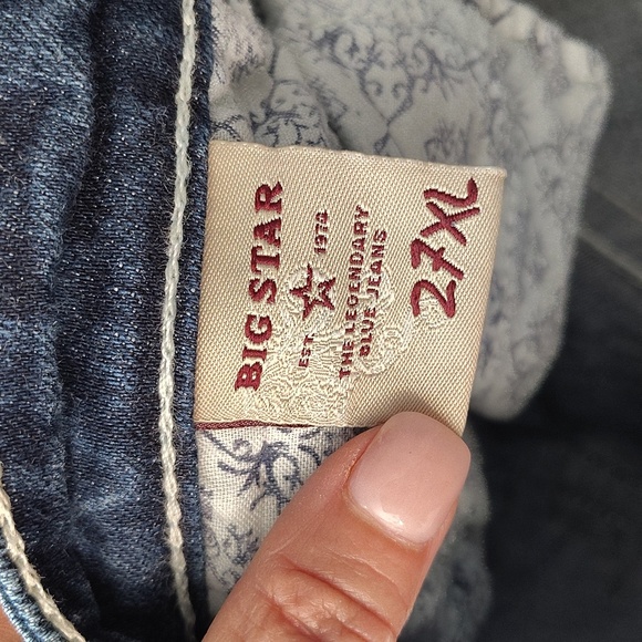 Big Star Maddie Denim Jeans Size 27 Extra Long XL Slight Distressing Stretch - Picture 4 of 6